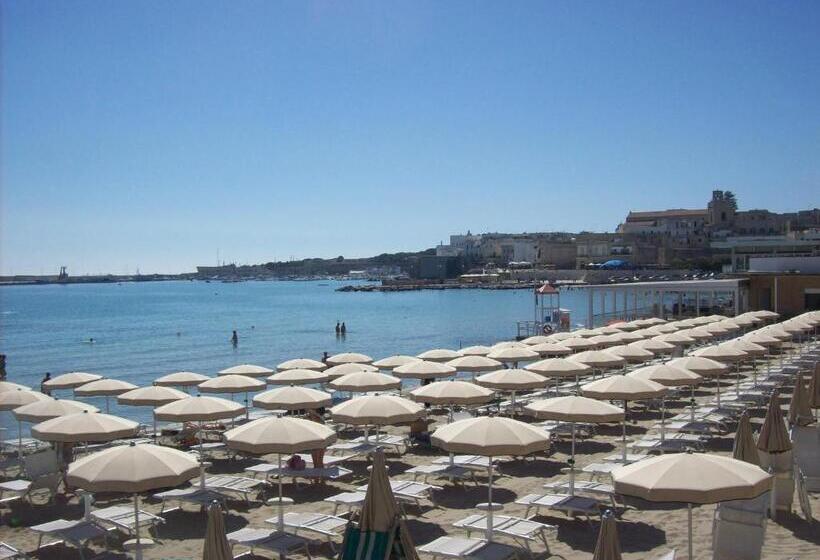 مبيت وإفطار Otranto Le Sancinare