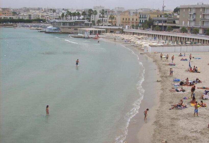 مبيت وإفطار Otranto Le Sancinare