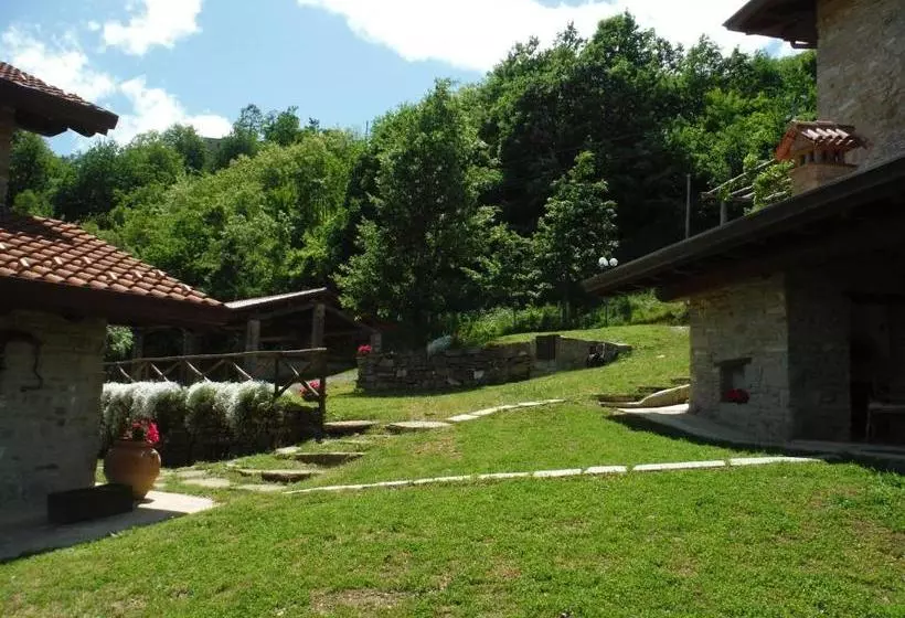 Hotelli Agriturismo Ca  De  Magnani