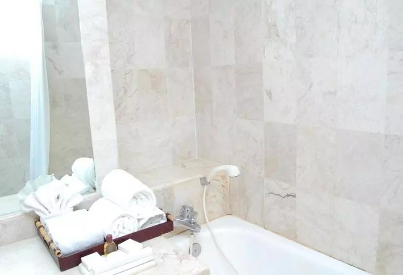 Hotelli Ebony Batulicin