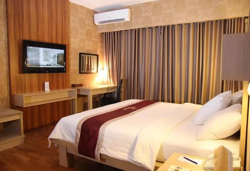 Hotelli Ebony Batulicin