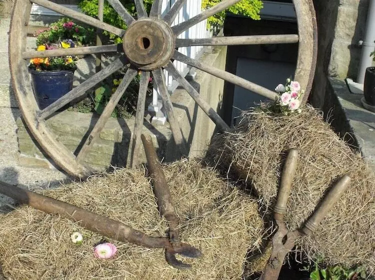 Hotelli La Roche Du Marais