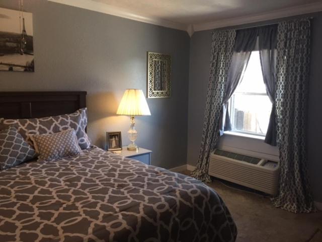 汽车旅馆  Gators Inn On The Bayou