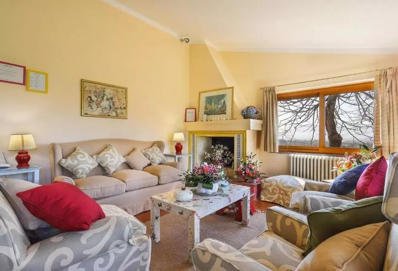 ペンション Bertolli Villas