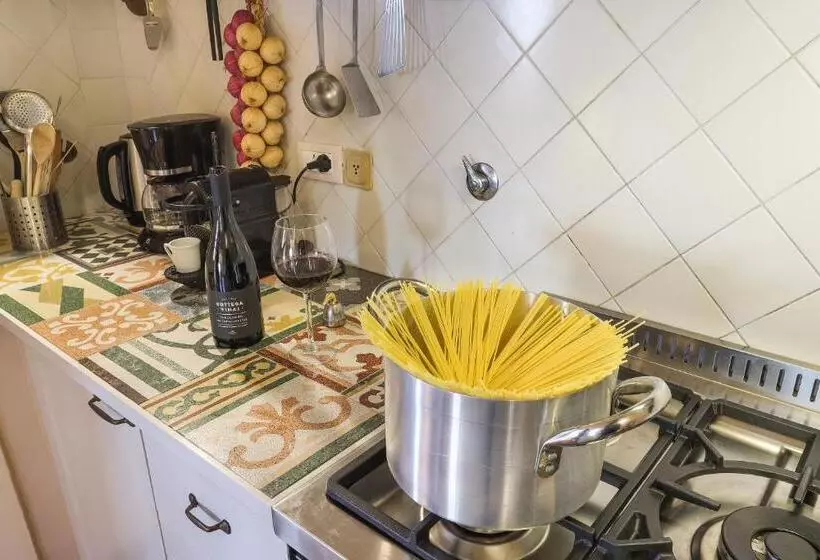 ペンション Bertolli Villas