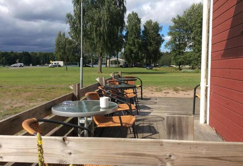 פנסיון Immeln Guest House