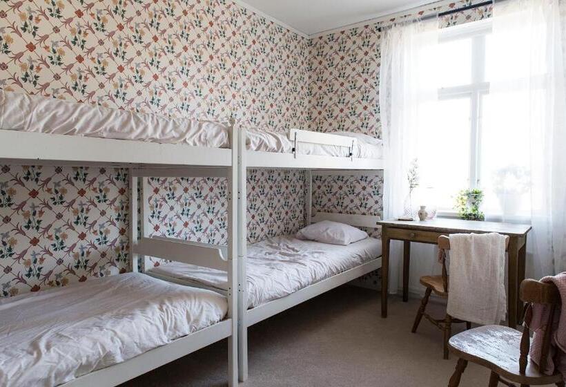 פנסיון Immeln Guest House