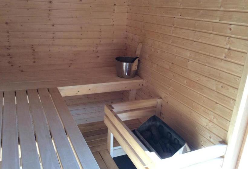 פנסיון Immeln Guest House