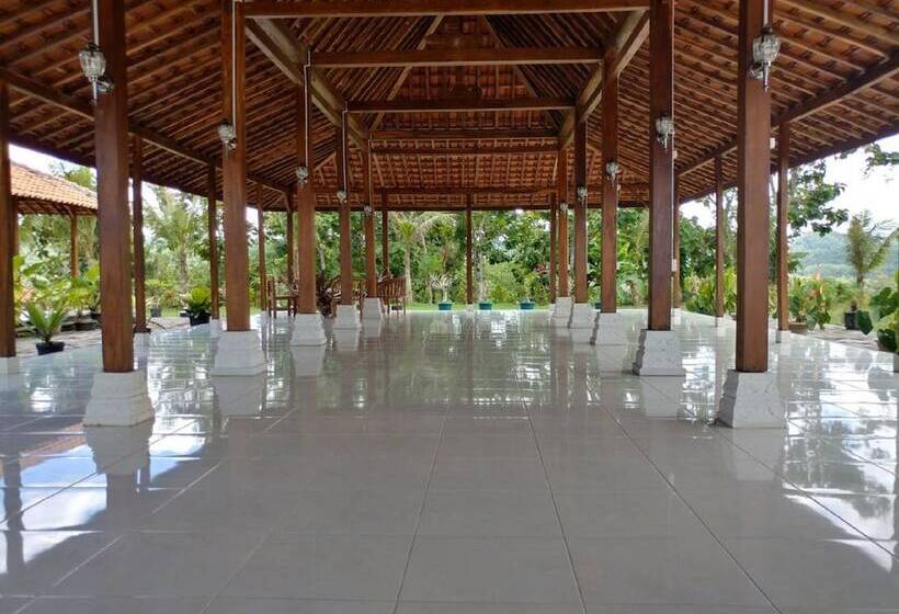 Bed and Breakfast Azana Green Resort Pracimantoro