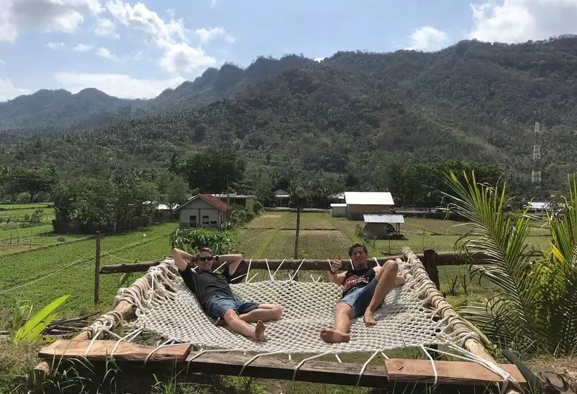 De Chicktoria Hostel And Lounge