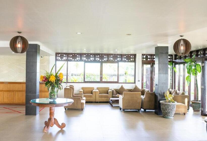 Hotel Arton Resort & Beach Club