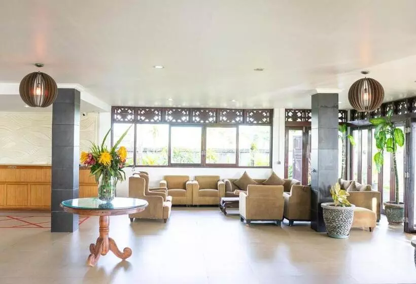 Hotelli Arton Resort & Beach Club