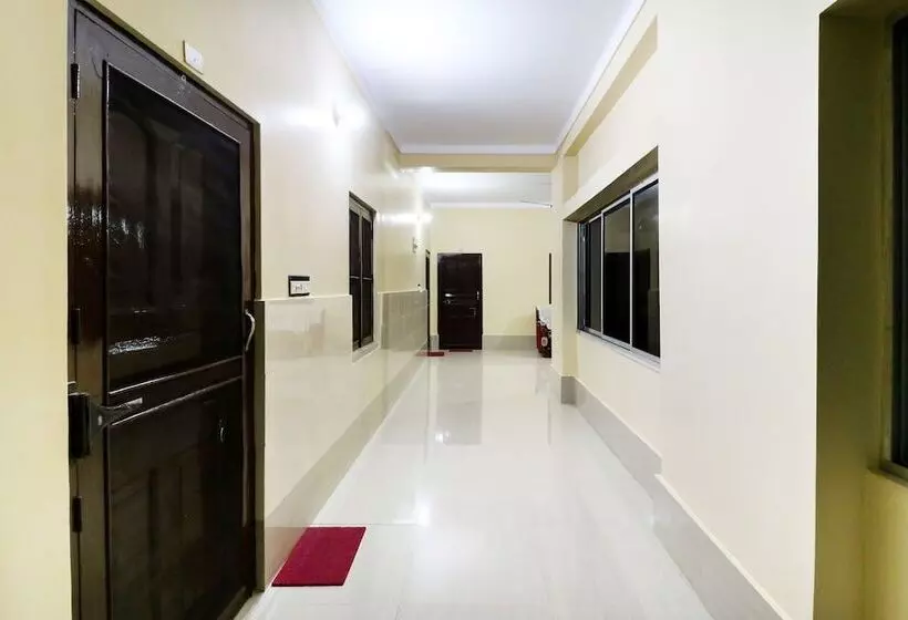 ホテル Spot On 49052 Shree Chaitanya Math Teertha Bhawan