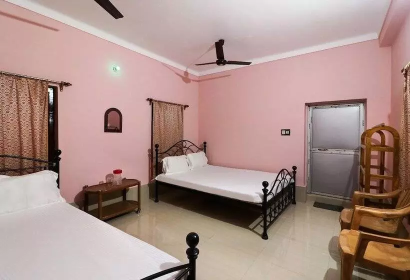 ホテル Spot On 49052 Shree Chaitanya Math Teertha Bhawan