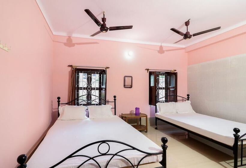 Hotel Spot On 49052 Shree Chaitanya Math Teertha Bhawan