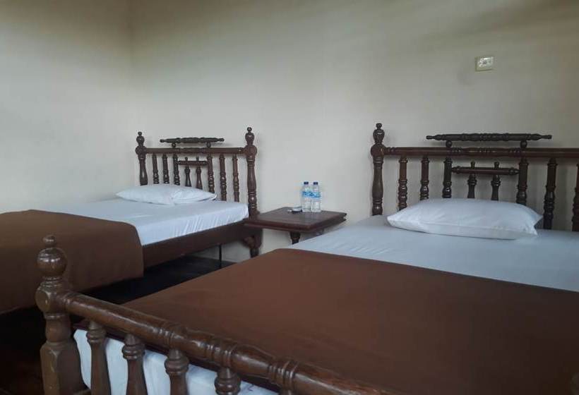 فندق صغير Bambu Hotel By Oyo Rooms