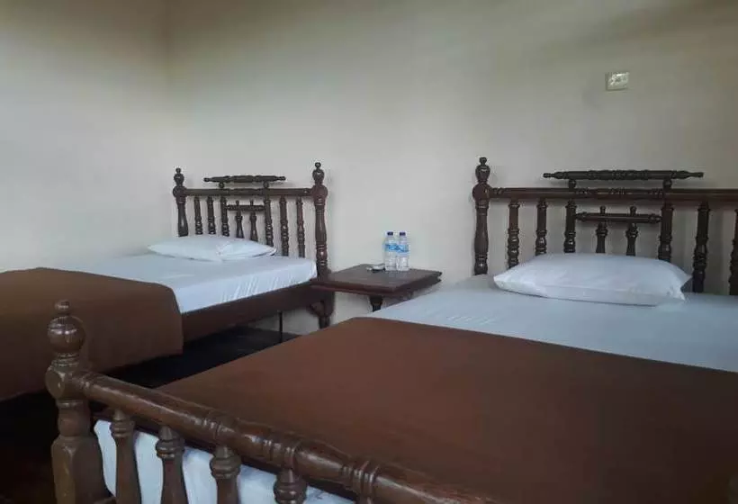 Retkeilymaja Bambu Hotel By Oyo Rooms