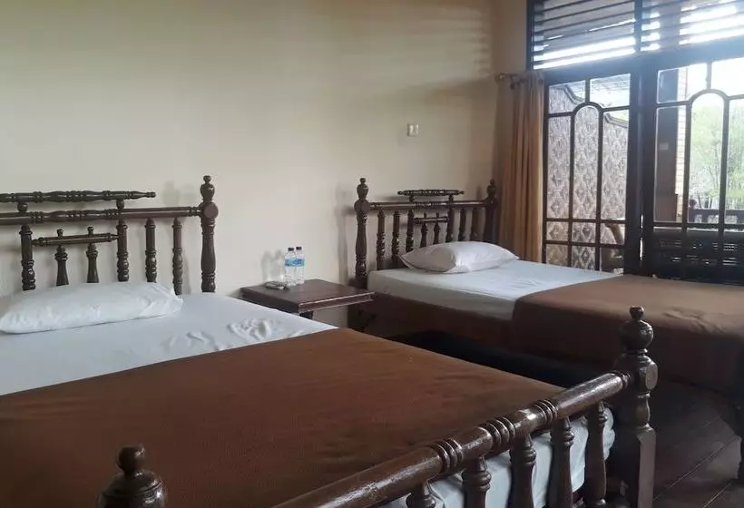 Retkeilymaja Bambu Hotel By Oyo Rooms