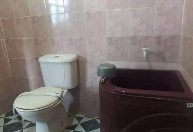 Retkeilymaja Bambu Hotel By Oyo Rooms