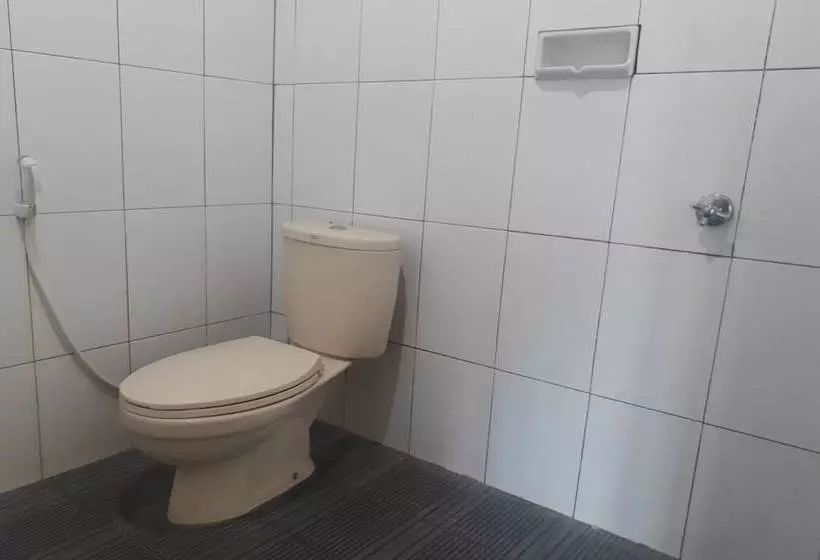 Retkeilymaja Bambu Hotel By Oyo Rooms