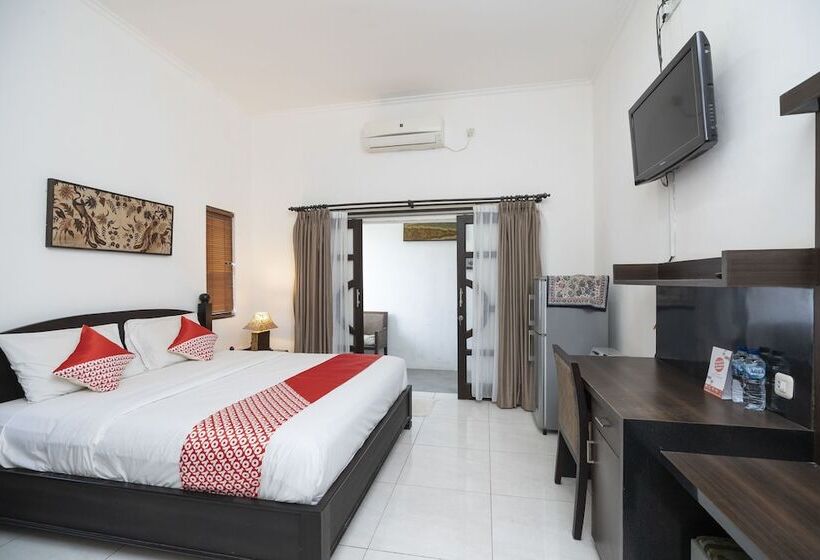 旅馆 Panen House By Oyo Rooms