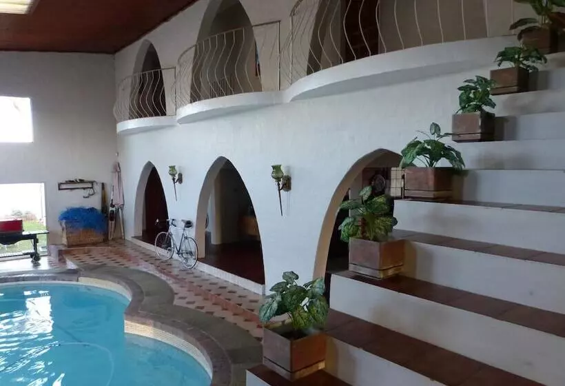 ベッドアンドブレックファースト Addo Riverside Villa