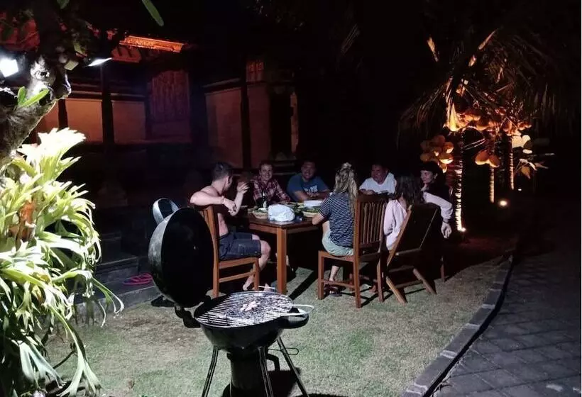 Aamiaismajoitus (B&B) El Homestay Bali