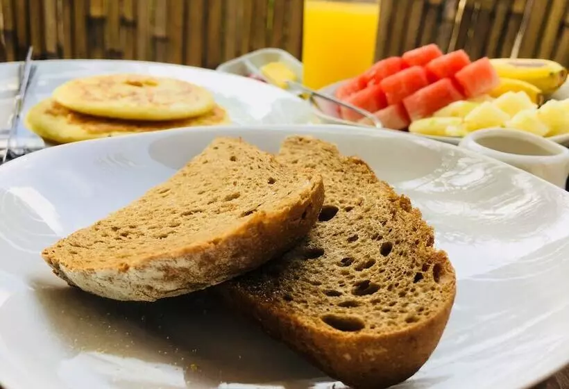 Aamiaismajoitus (B&B) El Homestay Bali