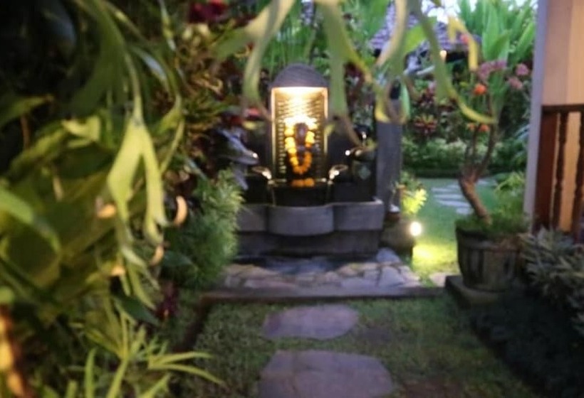 住宿加早餐  Villa D'uma