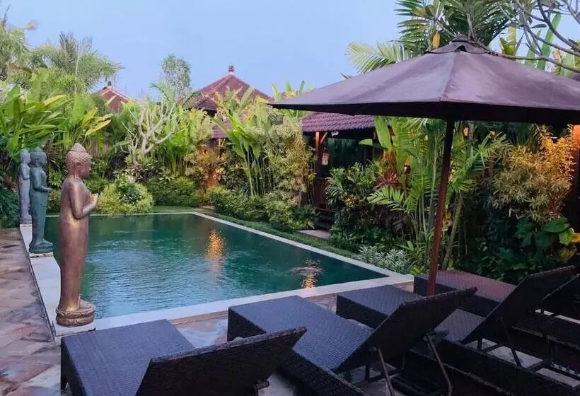 Aamiaismajoitus (B&B) Villa D'uma