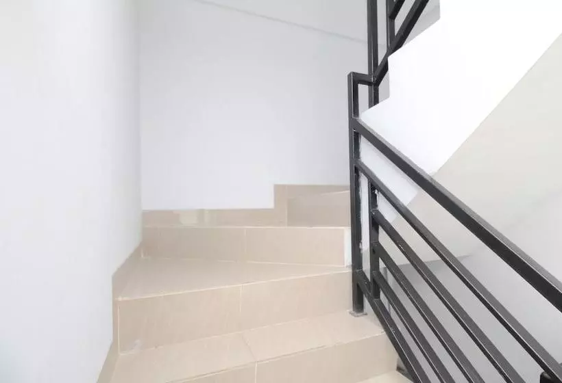 هتل Airy Eco Syariah Sunter Agung Taman Nyiur Sembilan 26 Jakarta
