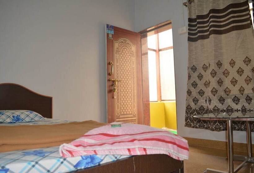 酒店 Atharv Resort