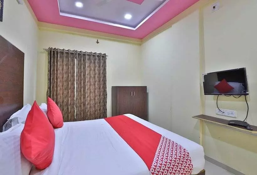 Hotelli D K Guest House By Oyo Rooms