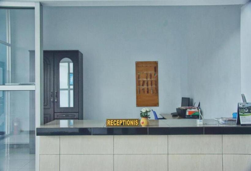 ホテル Homiko By Oyo Rooms