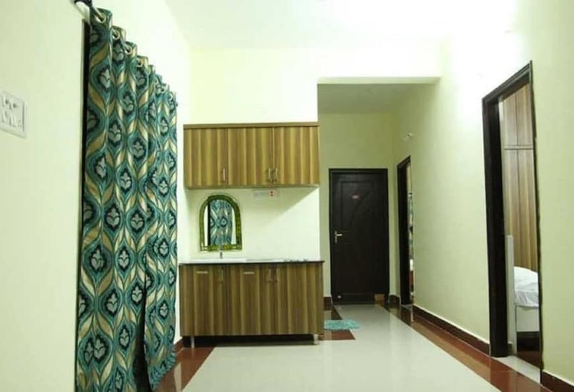 فندق Lotus Grand