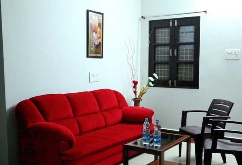 فندق Lotus Grand