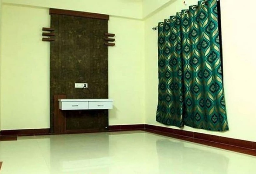 فندق Lotus Grand