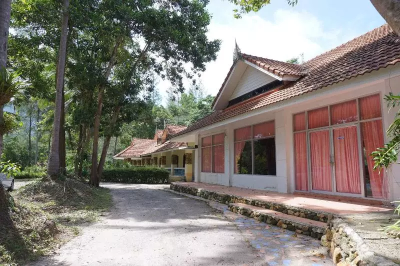 Hotelli Ranong Resort & Laguna