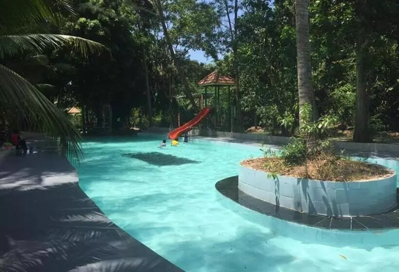 Hotelli Ranong Resort & Laguna