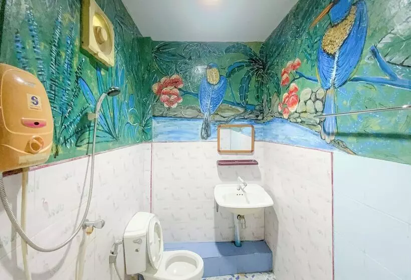 Hotelli Ranong Resort & Laguna