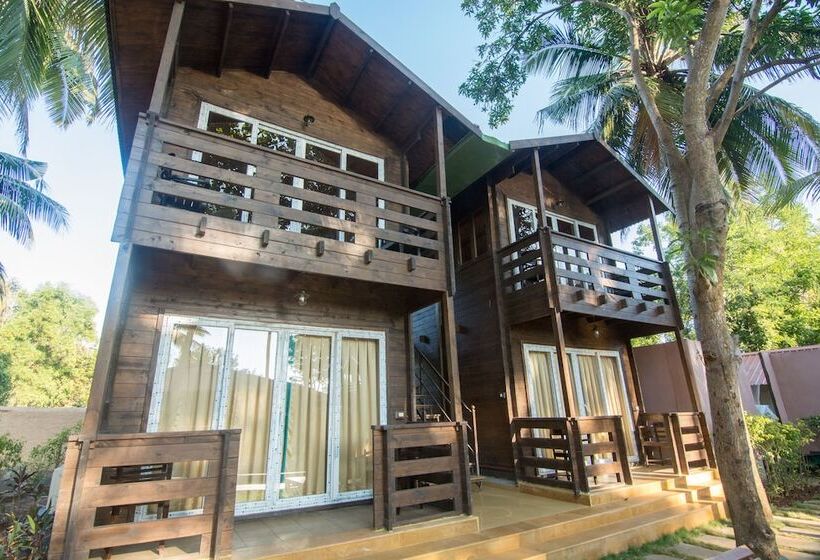 酒店 Vinnca Woodvillas Beachfront Resort