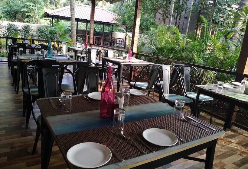 酒店 Vinnca Woodvillas Beachfront Resort