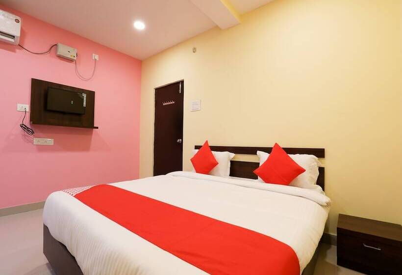 فندق Virat Residency By Oyo Rooms