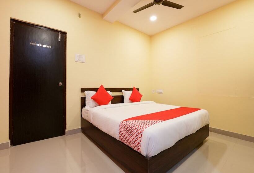 فندق Virat Residency By Oyo Rooms