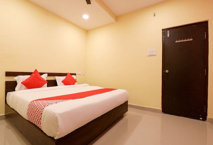 فندق Virat Residency By Oyo Rooms