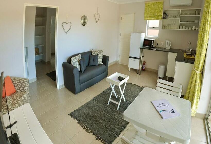 بنسيون Addo Riverview Lodge