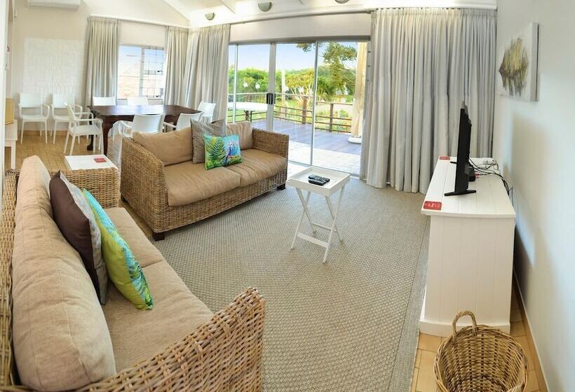 بنسيون Addo Riverview Lodge