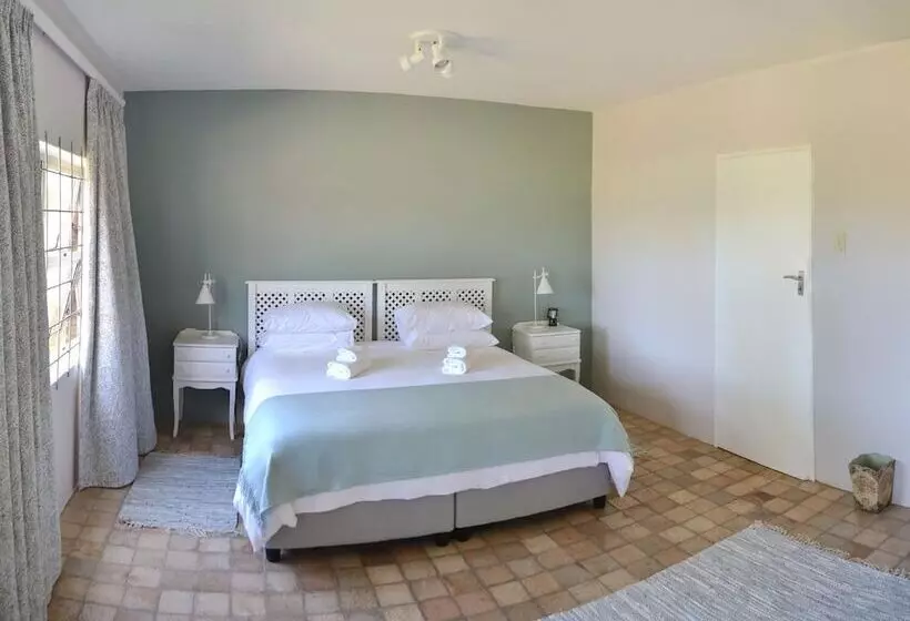 Majatalo Addo Riverview Lodge