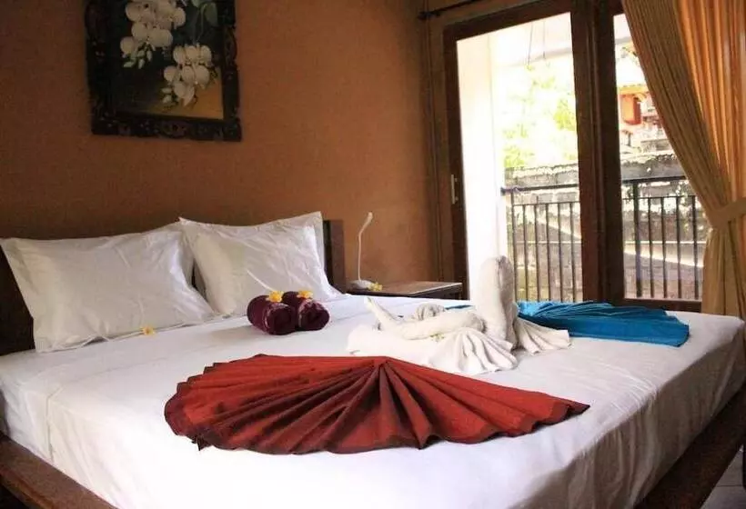 ペンション Klipes Guest House