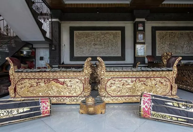 Majatalo Two Made's Guest House